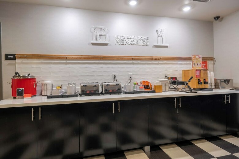 Hotel Hampton Inn & Suites Dupont