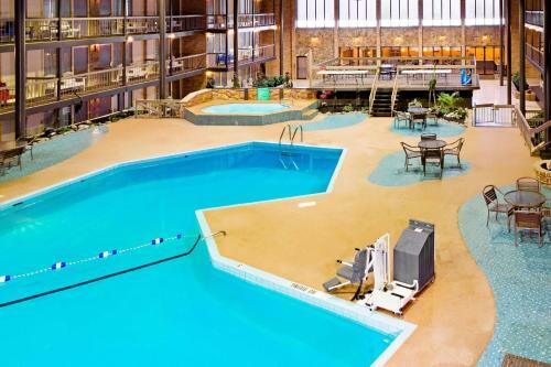 Posada Park Inn By Radisson Sharon