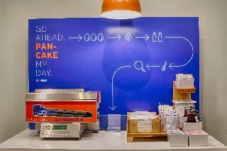 Holiday Inn Express Hotel & Suites Hearne