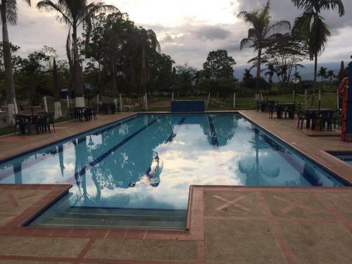 Hotel Centro Vacacional Llano Lindo