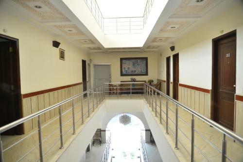 Hotel Maharaja Residency