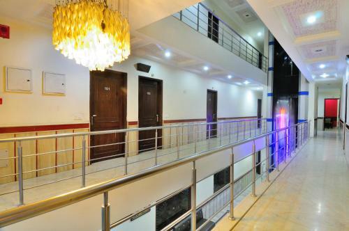 Hotel Maharaja Residency