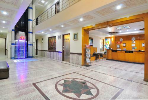 Hotel Maharaja Residency