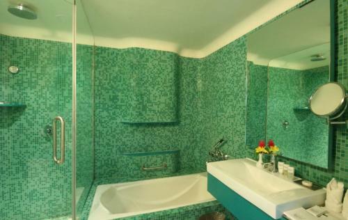 Golden Palms Hotels & Spa