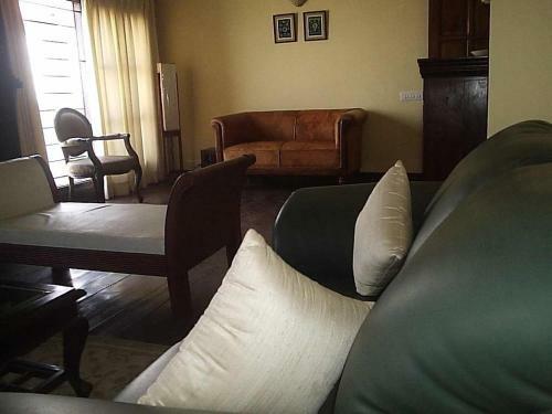 Hotel Cosmos Himalayan Villas