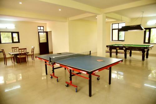 Hotel Xomotel Ranikhet Heights