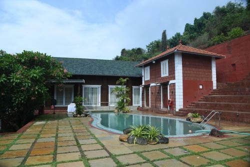 Hotel Pride Sun Village Resort & Spa