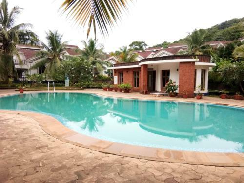 Apartamento Surya Suites @ Riviera Foothills