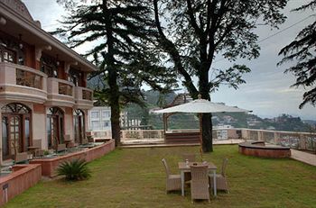 The Golden Palms Hotel & Spa