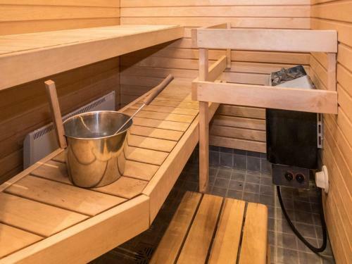 Holiday Home Karhunvartijan Linna A1