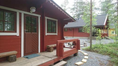 Villa Kuhahuvila, Maatilamatkailu Ilom�ki