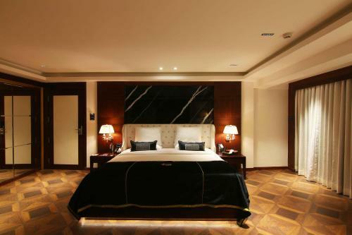 Hotel Della Resorts & Villas