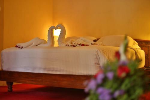 Hotel Deshadan Cliff & Beach Resort,varkala