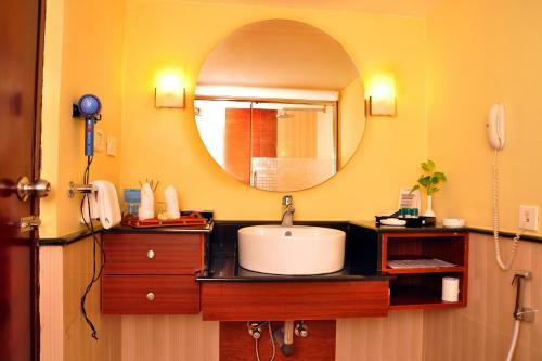 Hotel Sabari Classic