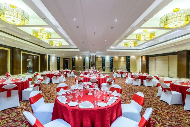 Hotel Golden Tulip Chandigarh, Panchkula