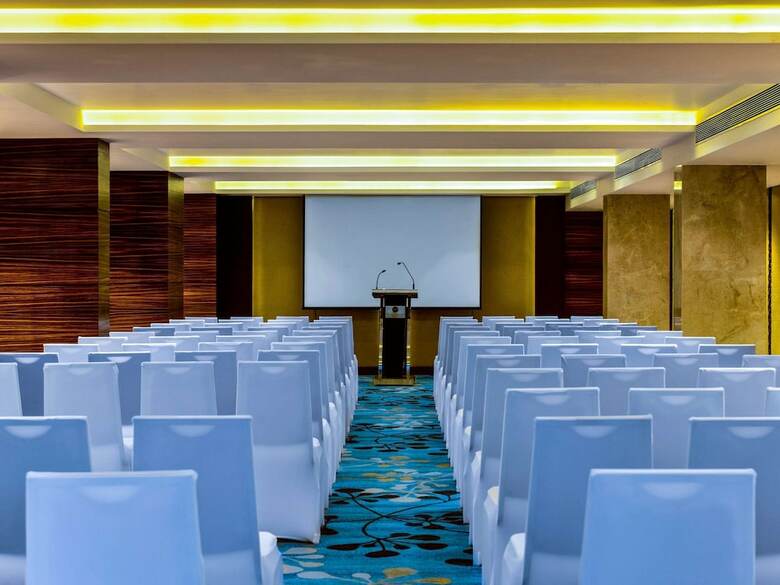 Hotel Grand Mercure Goa Shrem Resort