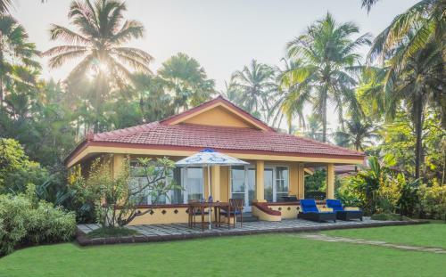 Hotel Vivanta By Taj Holiday Village