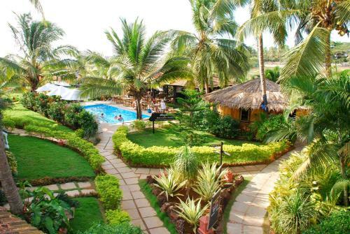 Hotel Santana Beach Resort