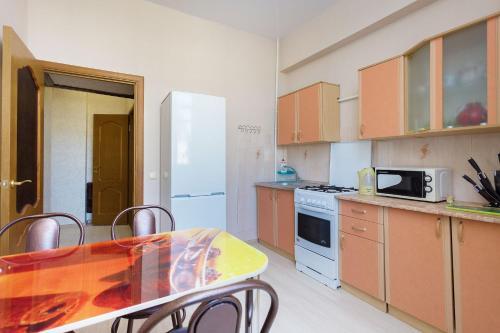 Ramman Apartments Nezavisimosti 30