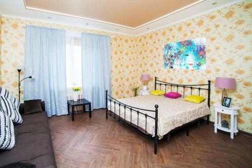 Apartment Nezavisimosti 28
