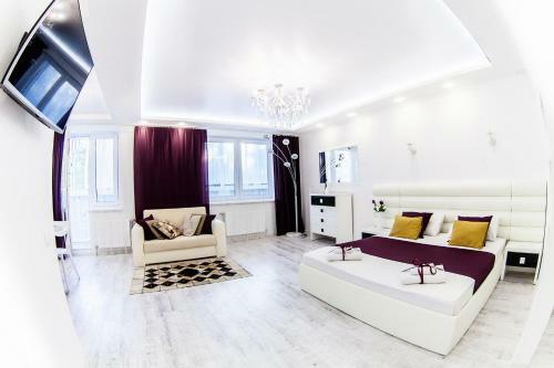 Daynight Apartments On Truda 2