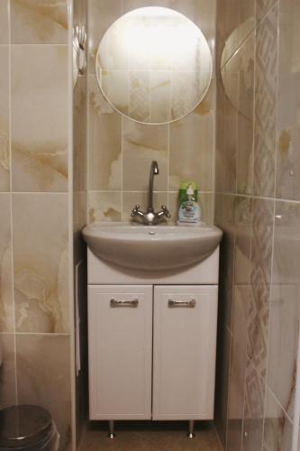 Vib Apartment Near Station