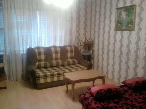 Apartment In District 16