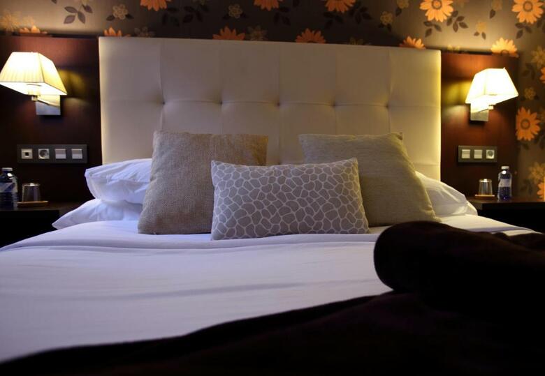 Hotel Rural - Restaurante El Rinc�n de Don Pelayo