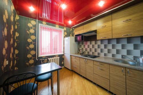 Apartment At Pervomayskaya