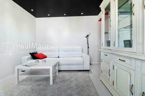 Paulmarie Apartments On Lazo