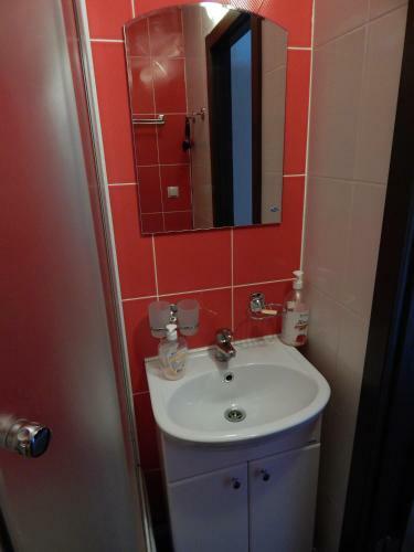Moskovsky Prospekt 64a Apartment