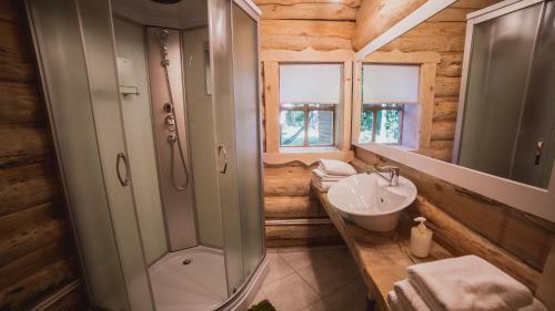 Hotel Holiday Park Vishnya