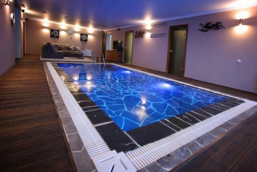 Vip Raubichi Holiday Home
