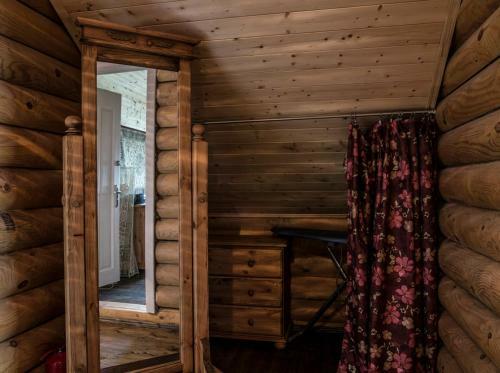 Agroturismo Usadba Domik V Pushche