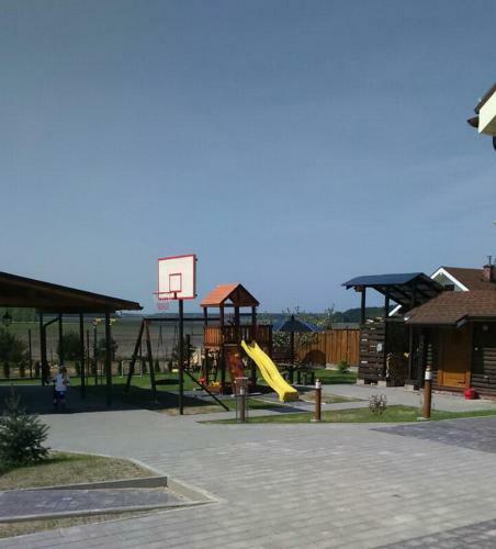 Agroturismo Usadba Domik V Pushche