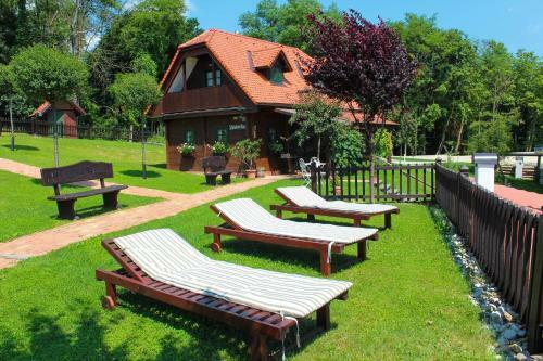 Apartments Zaboky Village