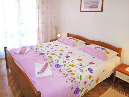 Apartment Jurman (roj520)