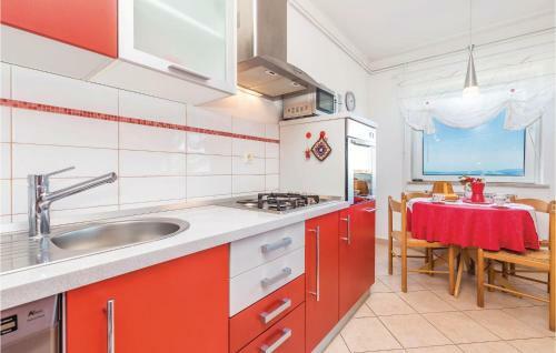 Two-bedroom Apartment In Matulji