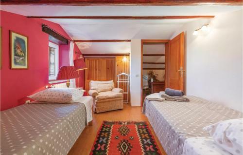 Three-bedroom Holiday Home In Medaki