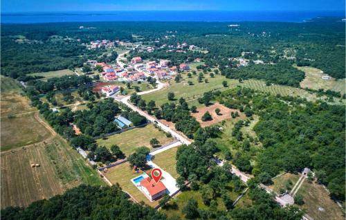 Two-bedroom Holiday Home In Vodnjan