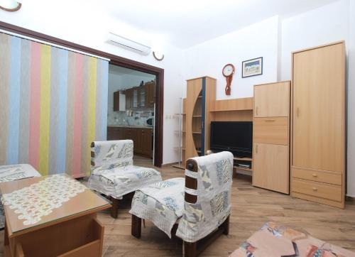 Apartments P-lena 1775