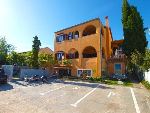 Apartments P-lena 1775