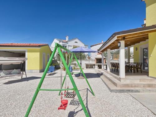 Holiday Home House Dejvis