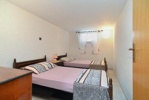 Apartments Vrcevan 811