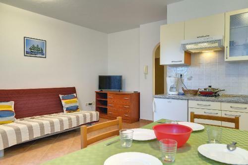 Apartments Ulika