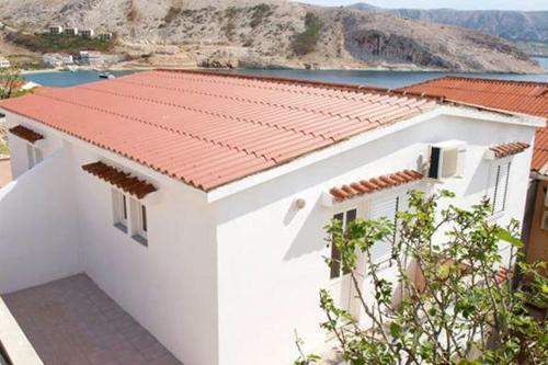 Apartment Metajna 6351e