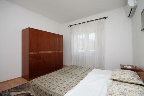 Hostal Double Room Metajna 6496c