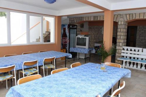 Apartment Metajna 527c