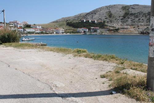 Hostal Triple Room Metajna 6378f