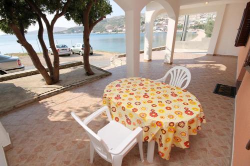 Apartments By The Sea Metajna (pag) - 6465